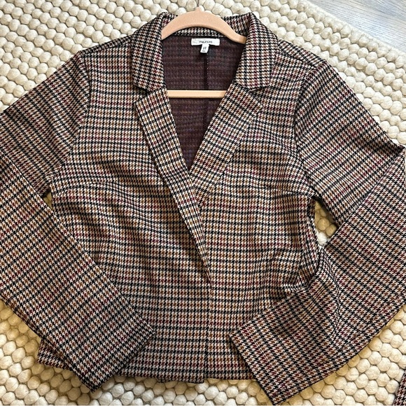 🔆 Maurices Blazer / Skirt set - Burgundy Houndstooth - Medium - Picture 2 of 6